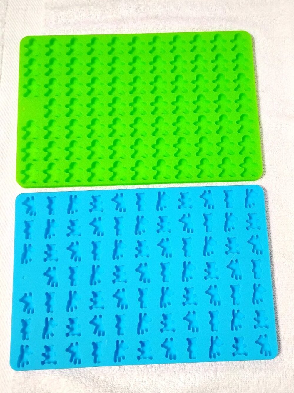 (2) Pc Lot Sheet Silicone Molds Miniature Teddy Bears & Gingerbread Man